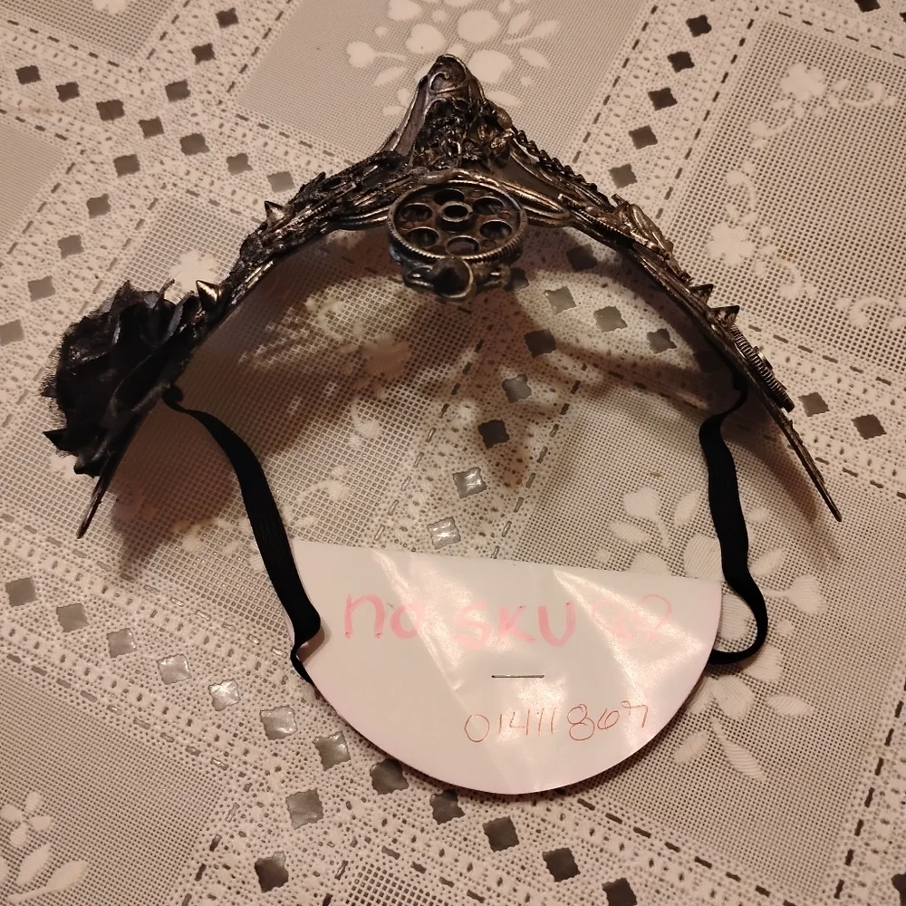 🆕 Silver Steampunk Eye Half Mask, New